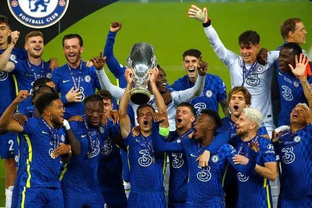 76人力克热火重返东部前六 公牛险胜开拓者